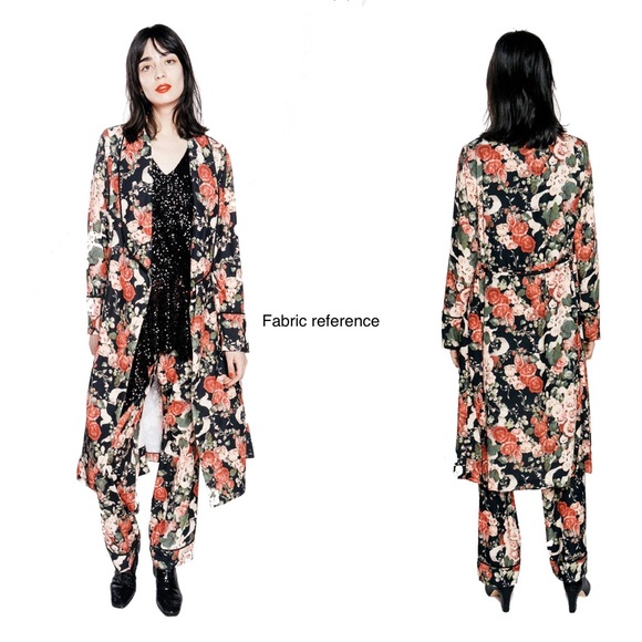 Anna Sui Floral Crepe button down mini dress black multi - Picture 13 of 13